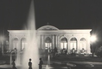 Historická fotografie Restaurace Fontána na Rudolfově aleji (r. 1967)